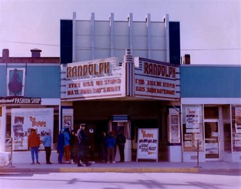 movie theaters in randolph